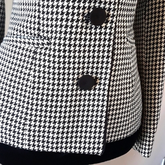 Vintage Petite Sophisticate Button Front Houndstooth Blazer Black/ White Size 8P - Picture 6 of 11